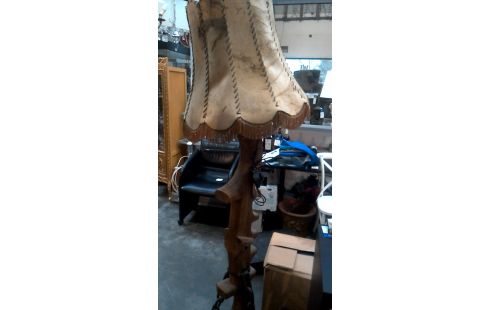 LÁMPARA DE SOBREMESA HIERRO FORJA ROBLE RÚSTICO, , YUGO