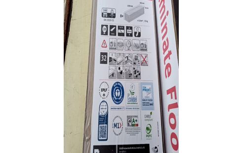 PARQUET LE LOT DE 7 PAQUETS 14M2