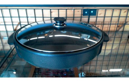 APPAREIL A PIZZA  PAELLA CREPE COUSCOUS