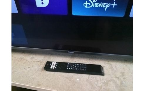 TELEVISEUR PHILIPS 139CM / 4K / AVEC TELECOMMANDE / SMART TV