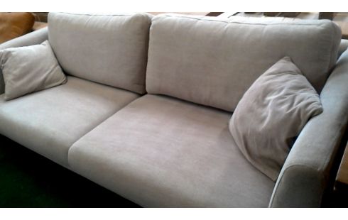 BUTACA. 3 PLAZAS BEIS TEJIDO