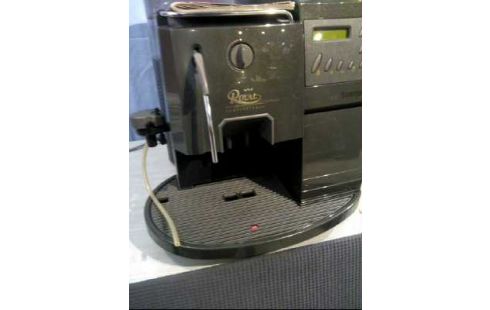 KAFFEEVOLLAUTOMAT <SAECO> ROYAL GRAU