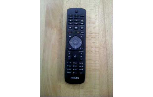 FERNSEHER <PHILIPS-40PFK4101/12>