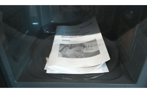 MICROONDAS BRANDT COMPLETO