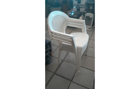 CHAISES DE JARDIN LOT DE 3