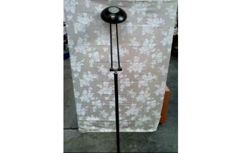 STEHLAMPE SCHWARZ 1-LEUCHTER DIMMBAR