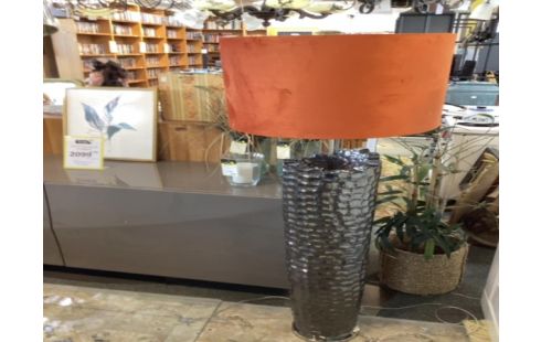 LAMPE DECO PIED H120CM CHROME MARTELE INCLINABLE