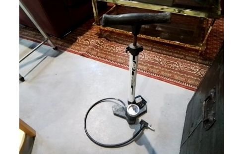 POMPE A VELO BBB BLANCHE