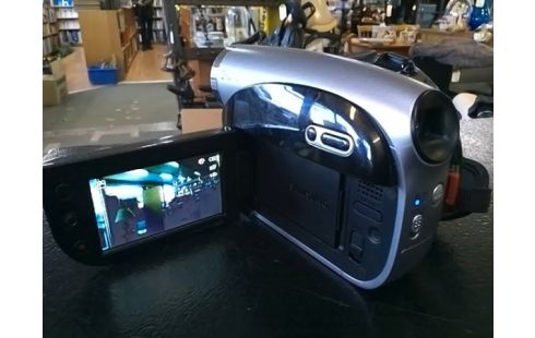 CAMESCOPE SAMSUNG VP-DX1000 AVEC CHARGEUR