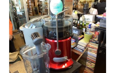 CENTRIFUGEUSE riviera et bar CENTRIFUGEUSE RIVIERA ET BAR