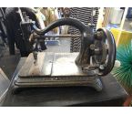 MACHINE A COUDRE ANCIENNE