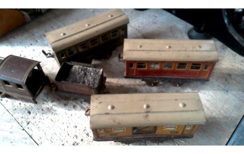 JOUET ANCIEN, , TRAINS FER BLANC