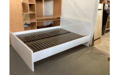 LIT 140X190 MODERNE LAQUÉ BLANC AVEC SOMMIER