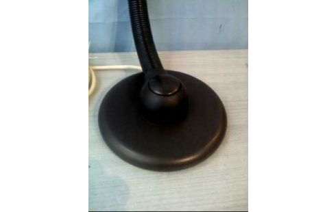 TISCHLAMPE SCHWARZ RUND <HUSTADT>