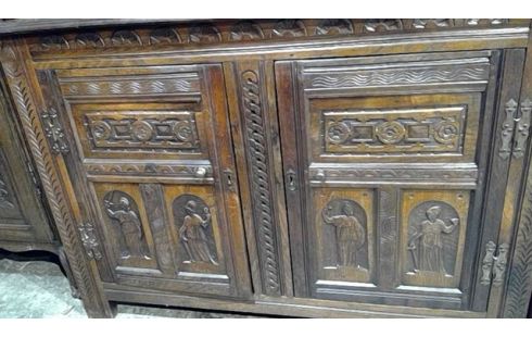 MEUBLE ESPAGNOL  DOUBLE CORPS