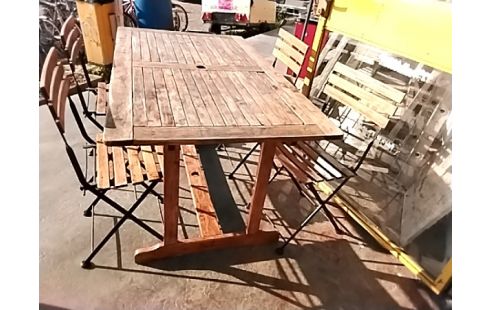 TABLE BOIS EXOTIQUE +4 CHAISES