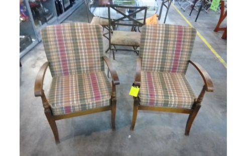 FAUTEUILS TISSU BOIS LA PAIRE
