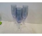 LOT DE 3 FLUTES VERRES BLEUES