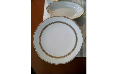 GESCHIRRSET <LIMOGES> 24TLG. WEISS GOLDF.