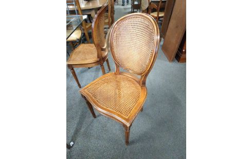 4 CHAISES STYLE LOUIS XVI