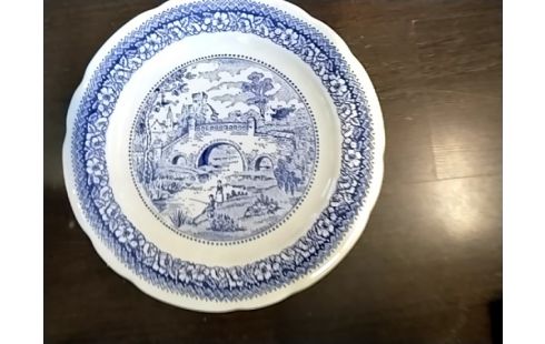 ASSIETTE STYLE ANGLAIS PONT