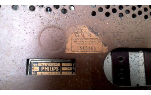 POSTE RADIO ANTIQUE PIHILIPS BAKELITE