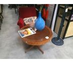TABLE BASSE EMPIETEMENT LAQUE ROSE/DORE COTE D'IVOIRE