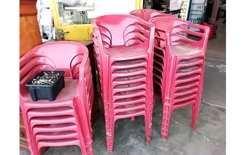 FAUTEUIL DE JARDIN ROUGE