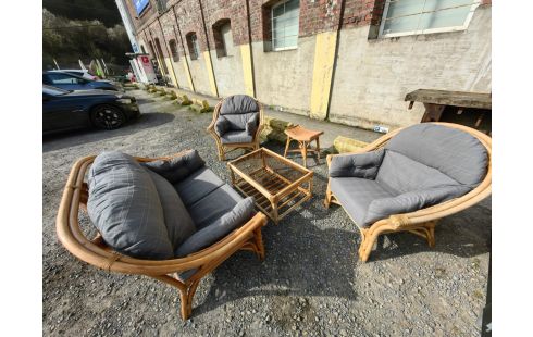 SALON DE JARDIN BAMBOU CABAPÉ + 2 FAUTEUILS + TABLE + TABOURET