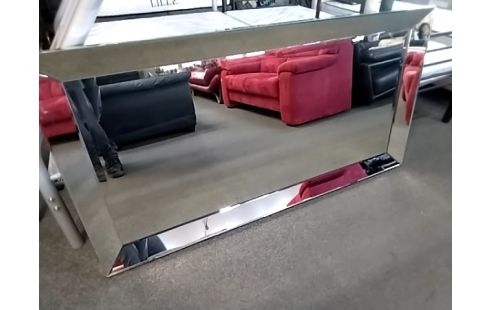 MIROIR UN ECLAT SUR LE DESSUS 83X160