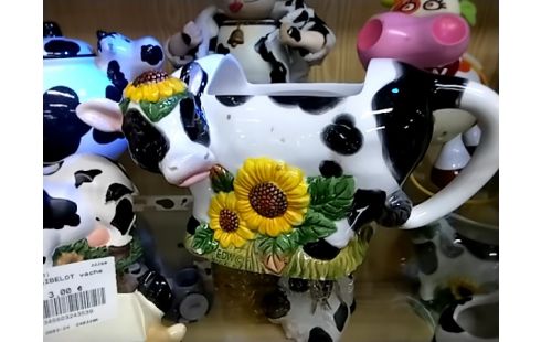 DECORATION Vache broc