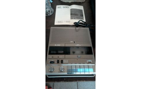 LECTEUR  ENREGISTREUR  ITT