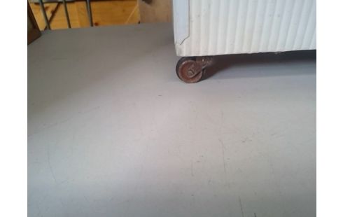 OPBERGDOOS OP WIELTJES WIT, ORANJE