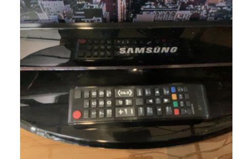 TELEVISEUR SAMSUNG AVEC TDE