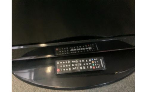 TELEVISEUR SAMSUNG AVEC TDE