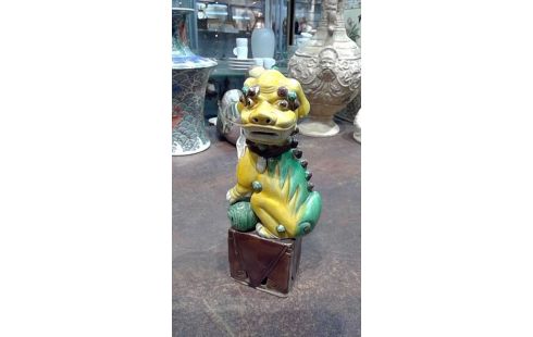 CHIEN DE FOO EN L'ETAT