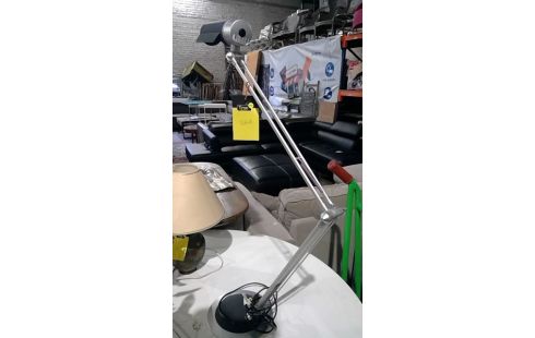 LAMPE DE BUREAU