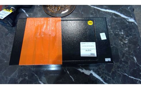 COFFRE FORT EN METAL