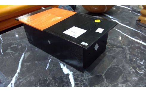 COFFRE FORT EN METAL