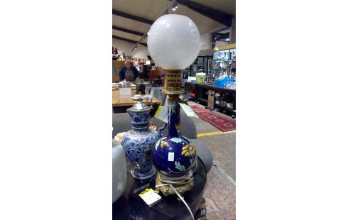 LAMPE A POSER STYLE LAMPE A PÉTROL