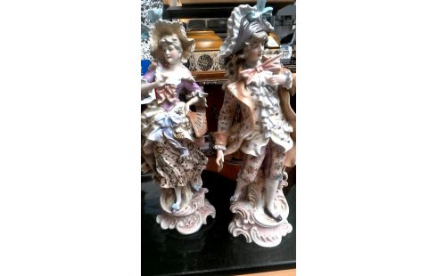 BEELDJE MAN DAME LOT