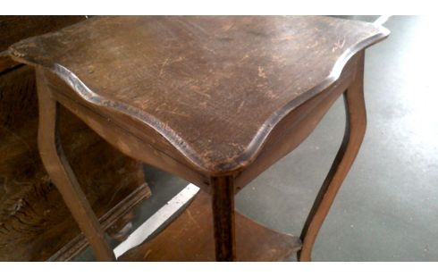 TABLE D'APPOINT ART DECO. ORME