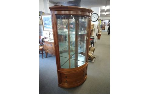 VITRINE D'ANGLE MERISIER ÉLECTRIFIÉ