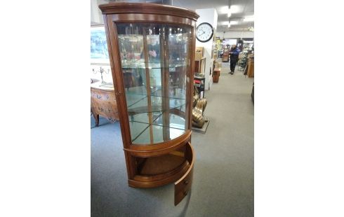 VITRINE D'ANGLE MERISIER ÉLECTRIFIÉ