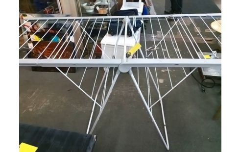 SECHOIR A LINGE PLIANT