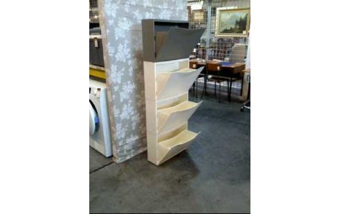 MEUBLE A CHAUSSURES PLASTIQUE