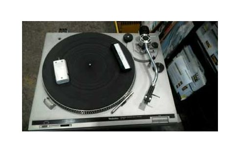 PLATINE VINYLE TECHNIS PB DIAMANT !!