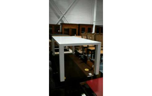 TABLE RECTANGULAIRE BLANC LAQUE