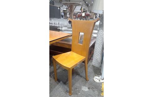TABLE ET 4 CHAISES  ASIATIQUE