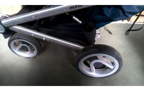 POUSSETTE CANNE MUTSY